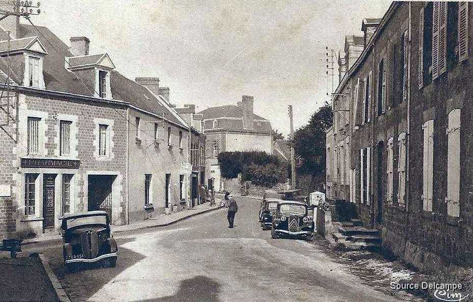 02 Lassay Rue de la Croisette.jpg